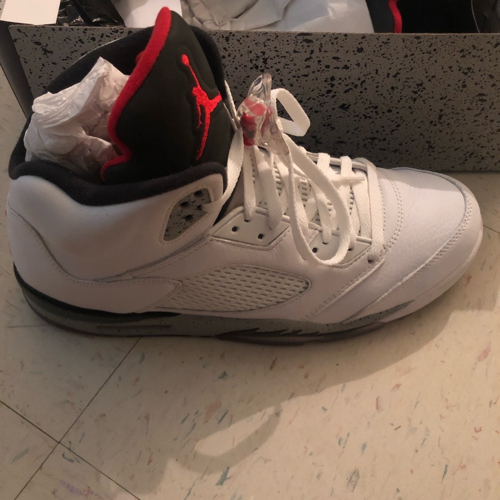 Jordan retro 5 flight size 13